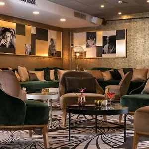 Niepce Paris, Curio Collection By Hilton Hotel Parijs